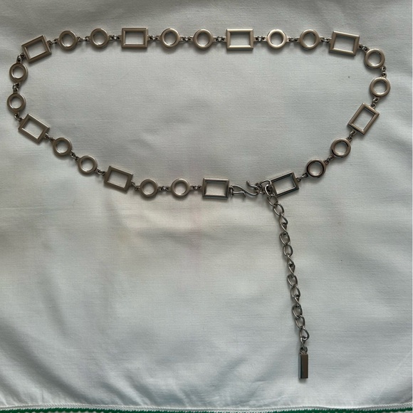 Geometric Link Belt - Picture 2 of 6